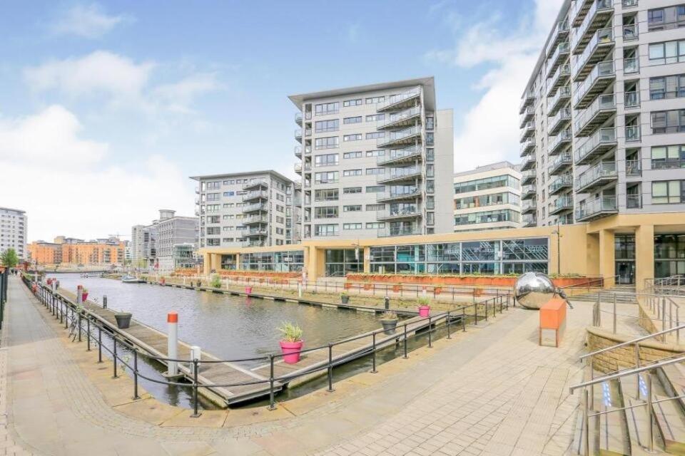 Deluxe City Modern Apt&Free Parking No Balcony Leeds  Buitenkant foto