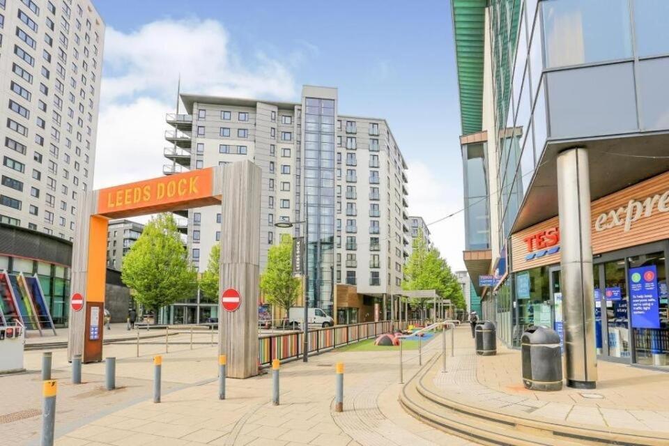Deluxe City Modern Apt&Free Parking No Balcony Leeds  Buitenkant foto